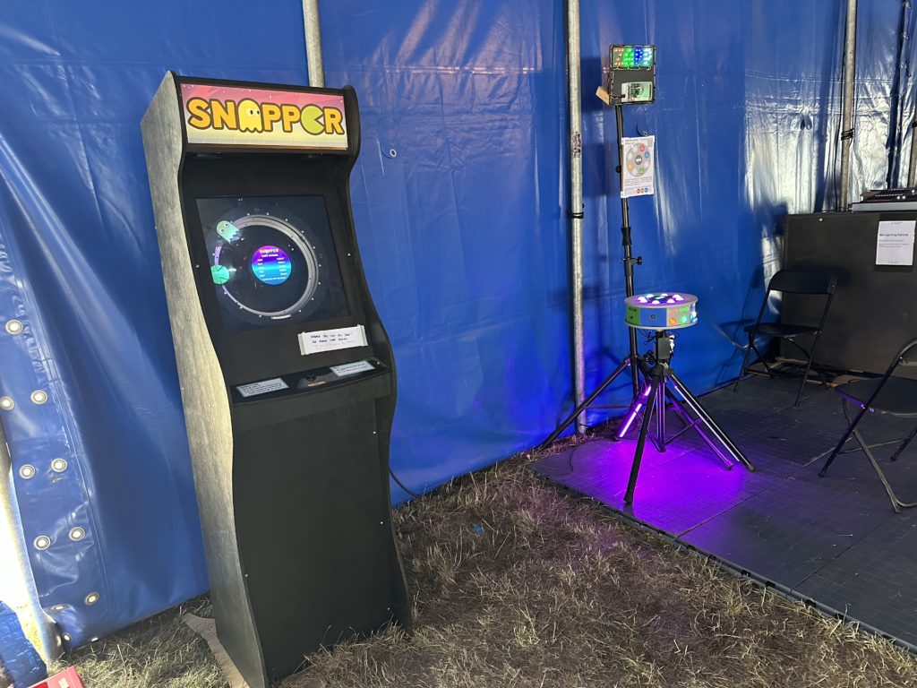Snapper in the bar at EMF 2026